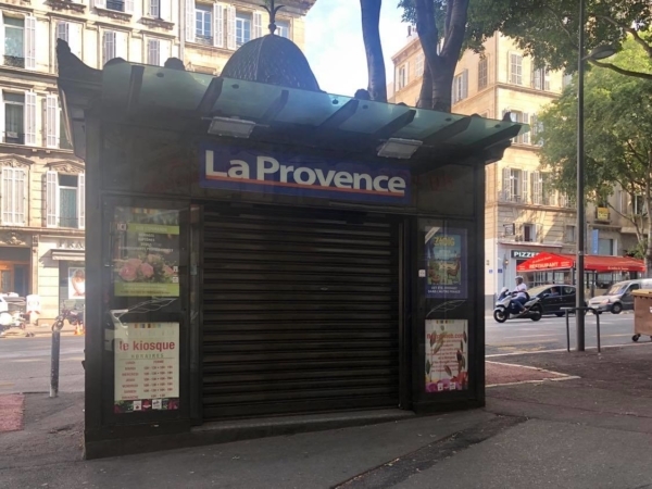 Kiosque fleuriste