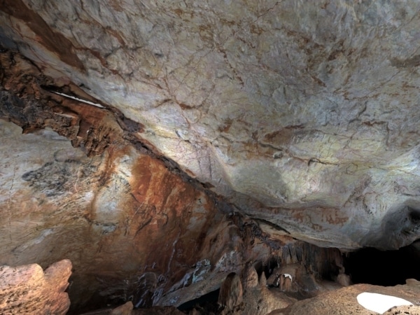 Visite virtuelle de la grotte en ligne originale_bison_PERSPECTIVE[S]_KR_EIFFAGE