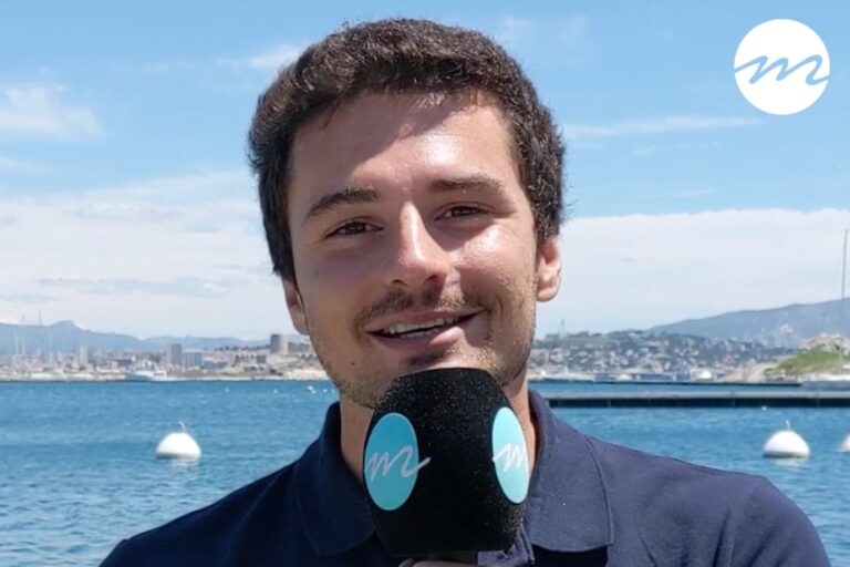 L&rsquo;apnéiste marseillais Arnaud Jerald décroche un nouveau record du monde à 125 mètres