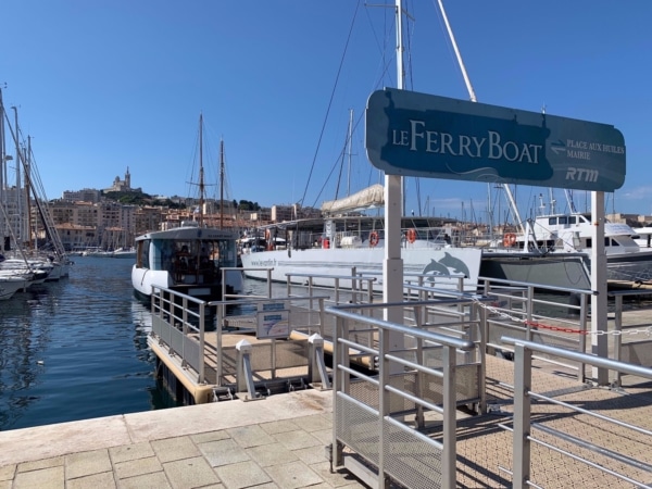 ferry-boat-vieux-port-marseille