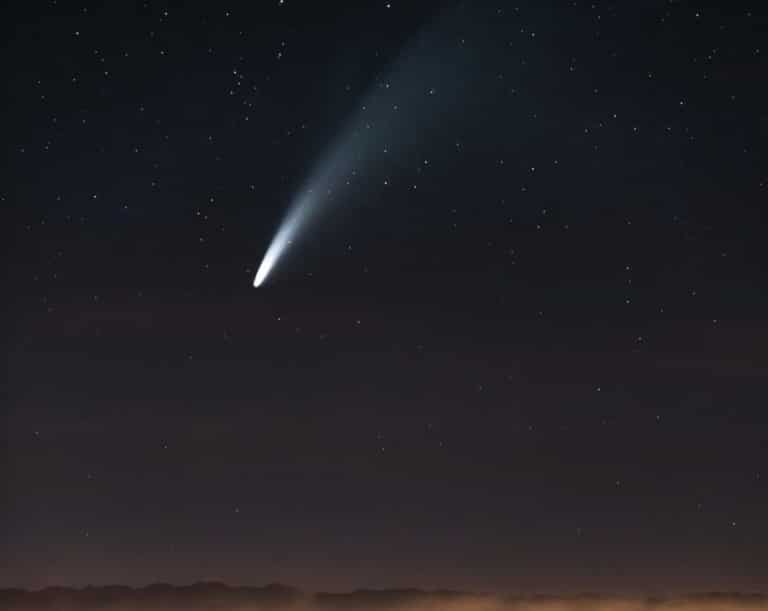 La comète Neowise sera au plus près de la Terre cette nuit !