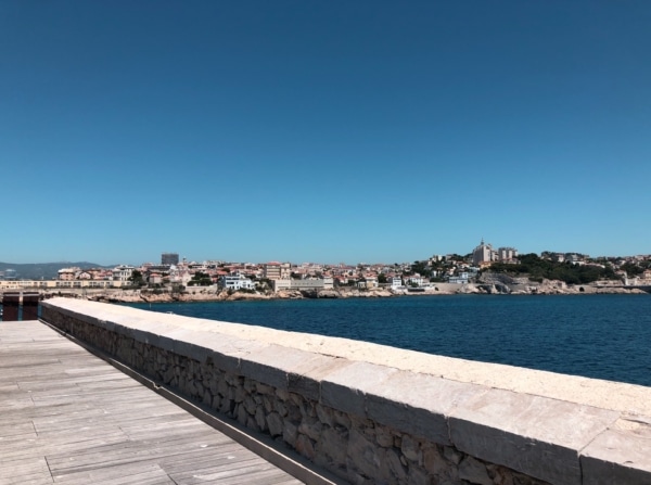 rade-marseille-corniche