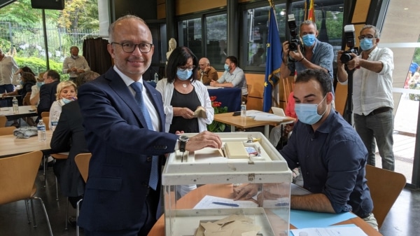 royer-perreaut-vote