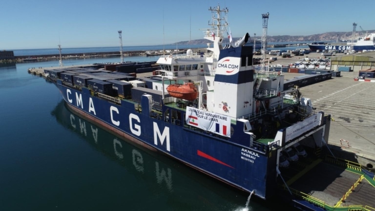 Marseille : un navire avec 2500 tonnes d&rsquo;aide humanitaire part pour Beyrouth