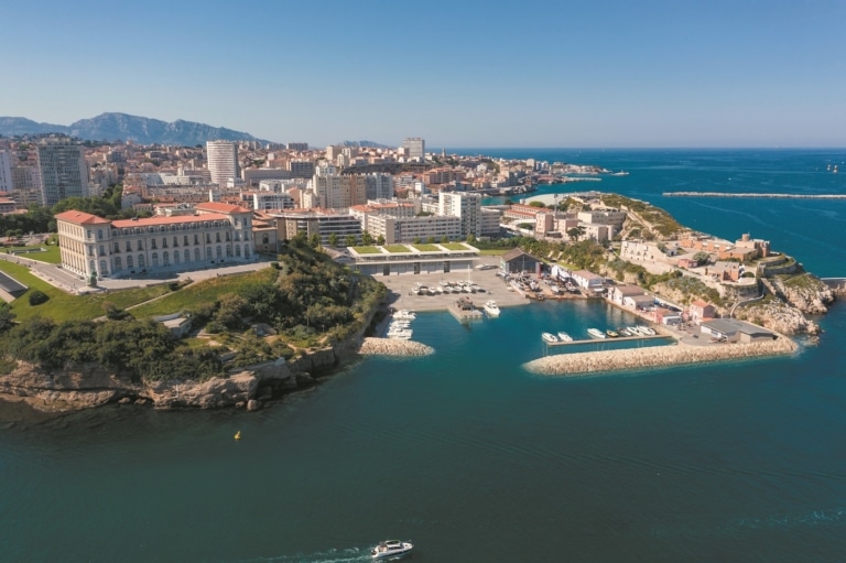 Le futur village nautique de l&rsquo;anse du Pharo se dévoile en images