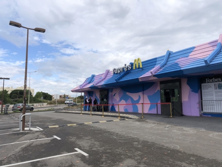 Payez-vous une part du futur fast-food social l’Après-M dans les quartiers Nord