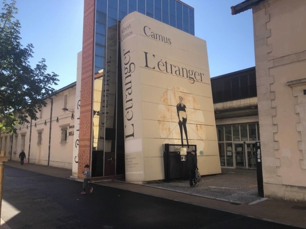 bibliothèque-mejanes-aixenprovence-entrée
