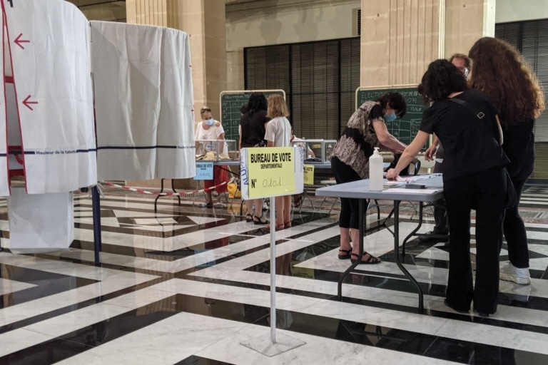 33 % de participation dans les Bouches-du-Rhône à 17 h pour les élections régionales et départementales