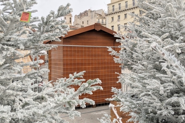 cabane-marche-noel-vieux-port-1