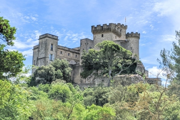 chateau-barben-rocher-mistral