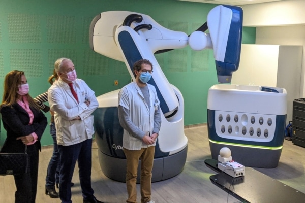 cyber-knife-radiotherapie-cancer-hopital-nord-2