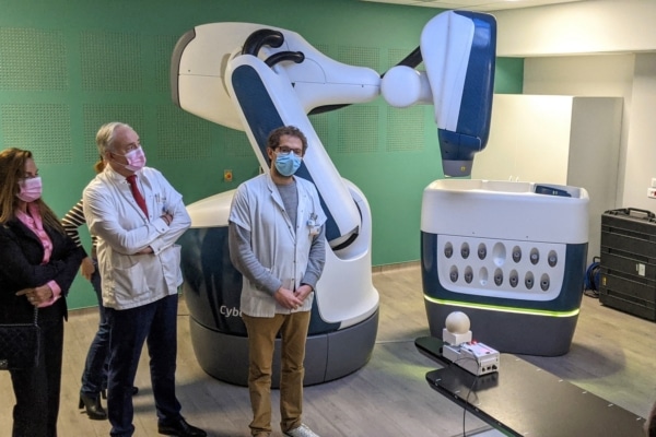 cyber-knife-radiotherapie-cancer-hopital-nord