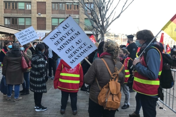 droit-greve-cantine-mairie-cgt