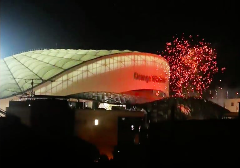 L&rsquo;OM s&rsquo;impose face au PSG, feu d&rsquo;artifice et fête des supporters marseillais