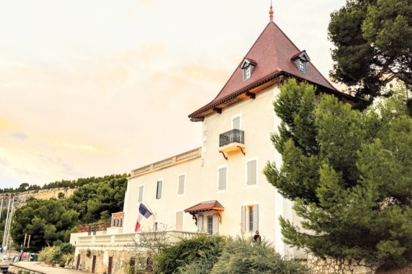 maison-parc-calanques-chateau-port-miou
