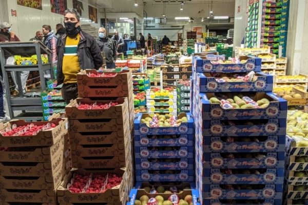 min-arnavaux-marche-fruit-legume