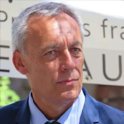 noel-chuisano-debout-la-france