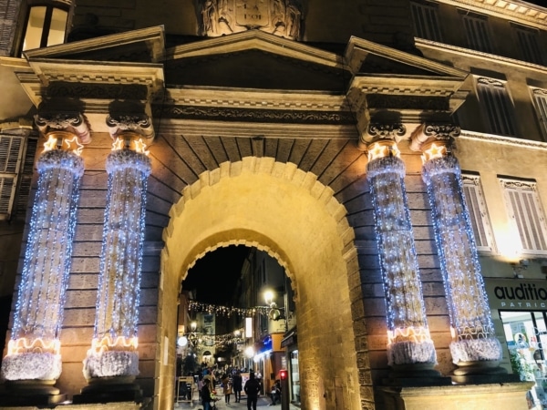 noel-illumination-salon-provence-ville