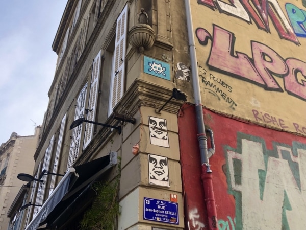 obey-monkey-cours-julien-street-art