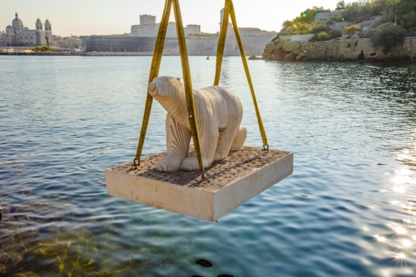 ours-statue-muse-subaquatique-catalan