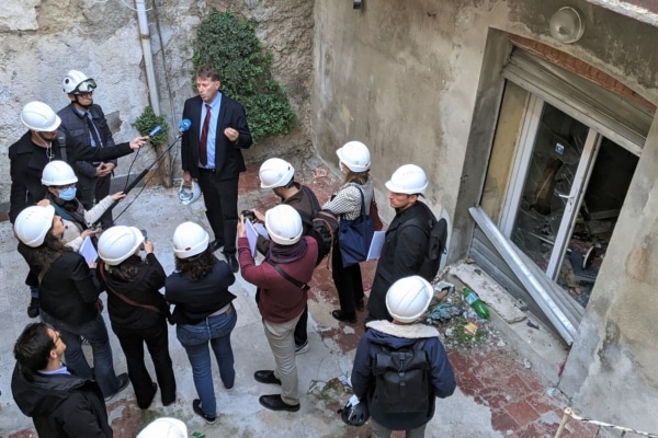 , Rue d&rsquo;Aubagne : derri&egrave;re les hommages, les r&eacute;ponses au mal-logement se font attendre, Made in Marseille