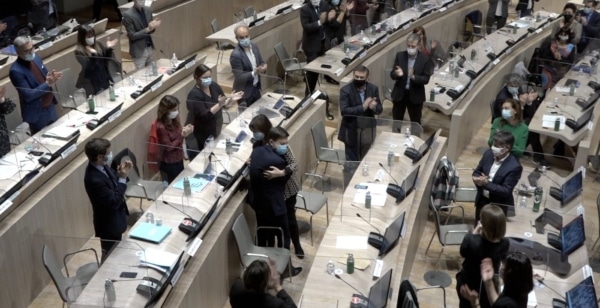 payan-benoit-embrassade-michele-rubirola-conseil-municipal