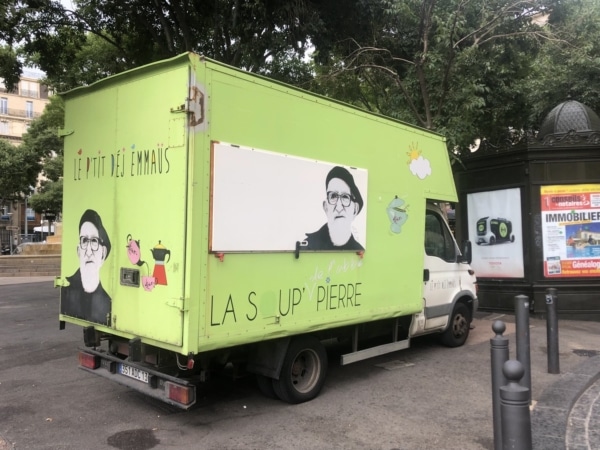 petit-dej-emmaus-sans-abri