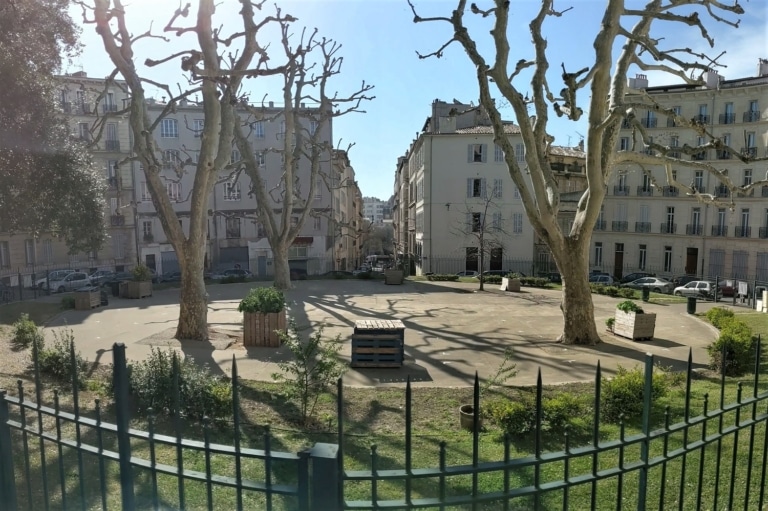 À Marseille, le square de la Place Labadié rouvre au public et va être réaménagé