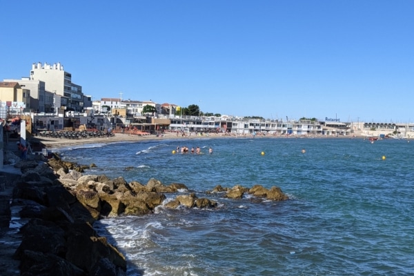 plage-pointe-rouge-1