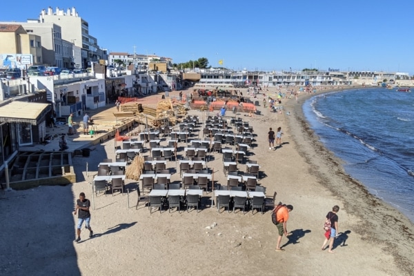 plage-pointe-rouge-terrasse-amenagement-1