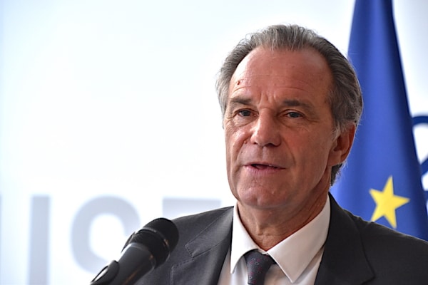 renaud-muselier-lr-campagne-regionales