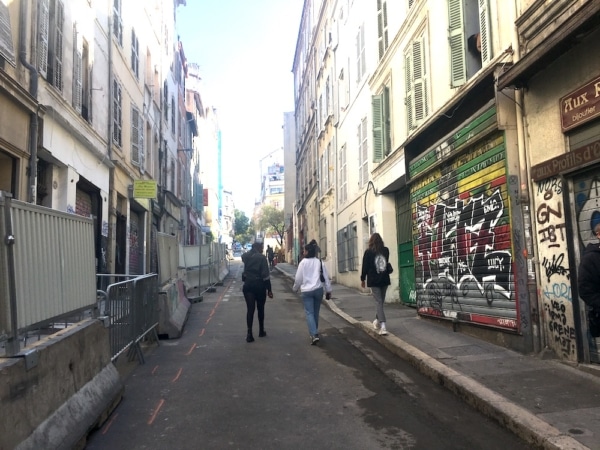 rue-aubagne-reouverte-piétons