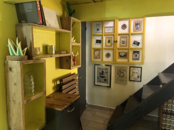 sous-sol-cafe-bois