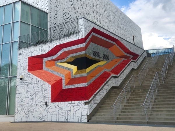 street-art-astro-joliette-europacorp-marseille