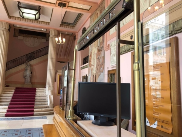 theatre-opera-hall-art