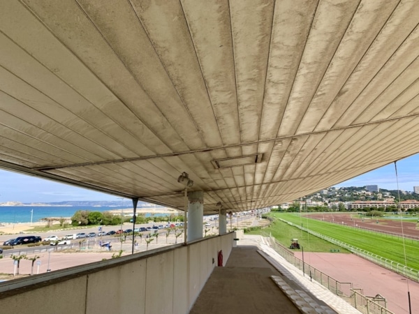 tribune-hippodrome-borely-parc-escale
