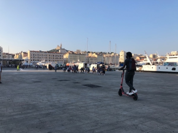 trottinette-electrique-vieux-port