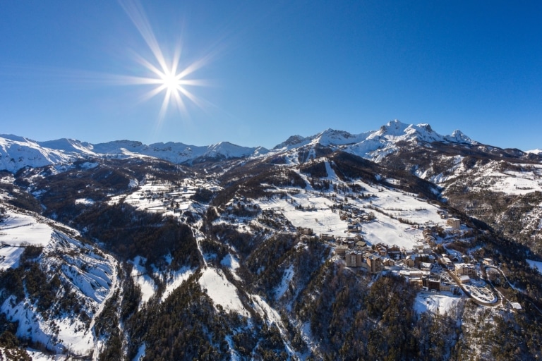 Dans les Alpes du Sud, des sports d’hiver ludiques et plus responsables