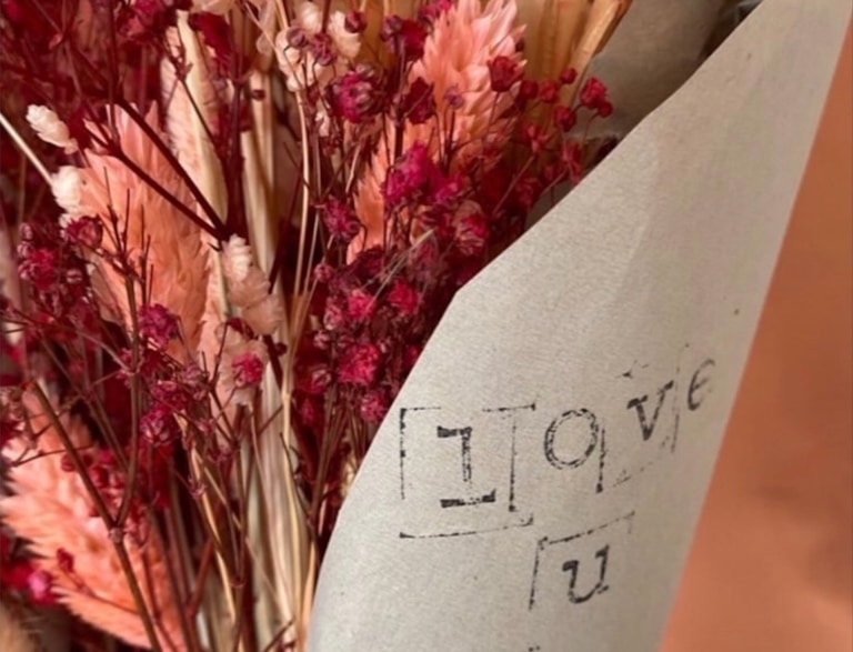 Ateliers vintage et braderie à Aix pour un shopping responsable