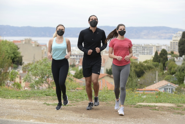 La société marseillaise Proneem conçoit des masques pour les sportifs français