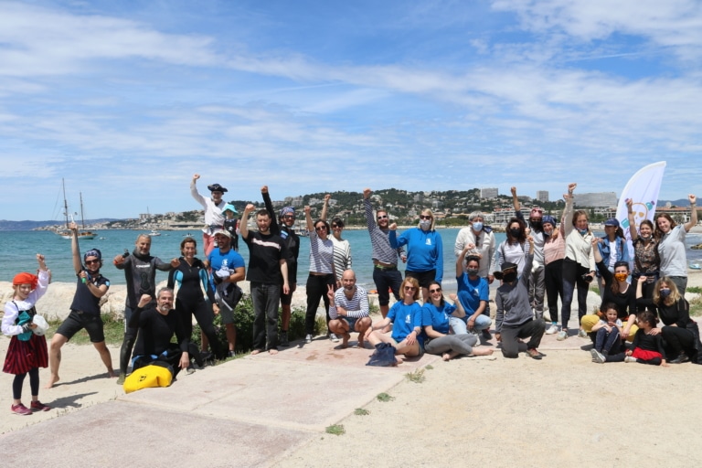 Sur les plages du Prado, les pirates du plastique amassent un butin de 36 kilos de déchets