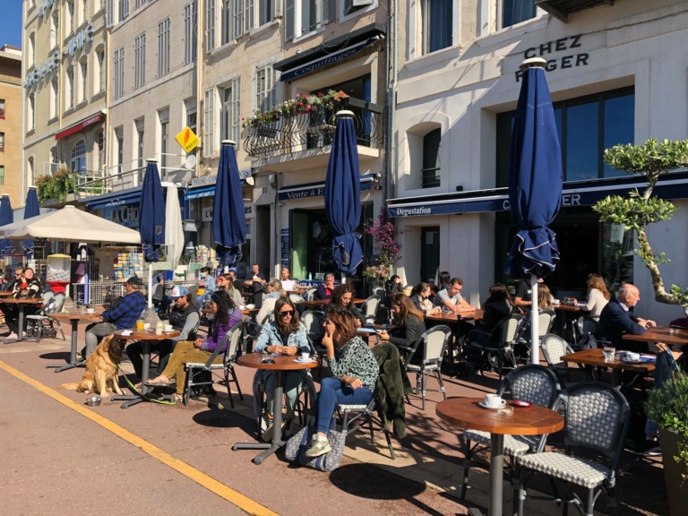Réouverture des terrasses, les cafés, bars et restaurants marseillais pris d&rsquo;assaut