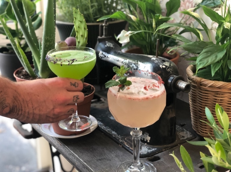Soifferie, le nouveau bar à cocktails à la déco d&rsquo;antan de Notre-Dame du Mont