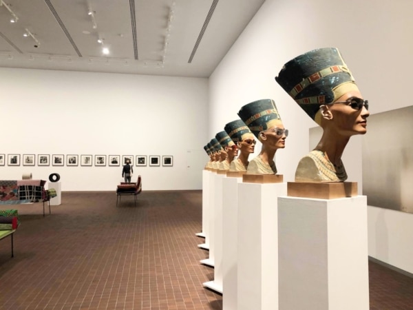exposition-galerie-fondation-tour-luma-arles