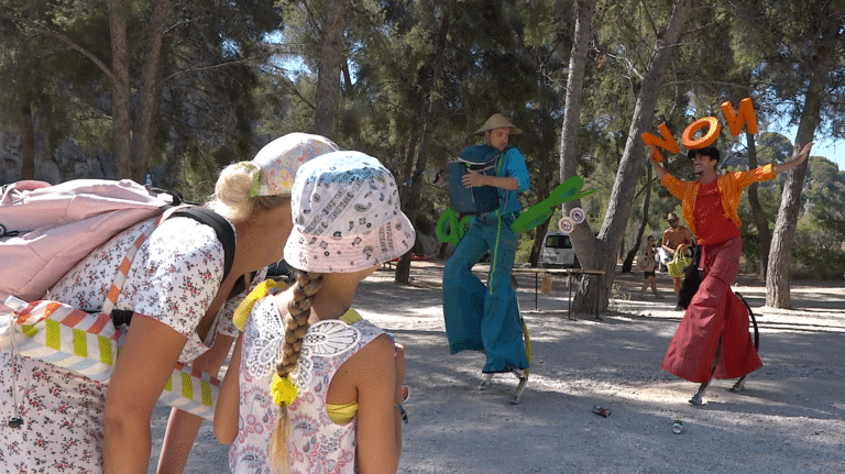 Cet été, le Parc national des Calanques devient le théâtre de spectacles de sensibilisation