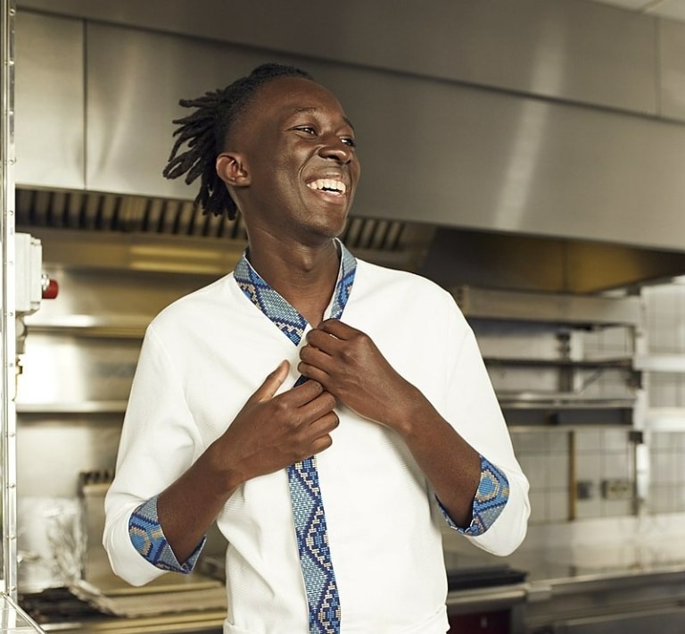 Le chef Mory Sacko installe son restaurant éphémère EDO à Marseille