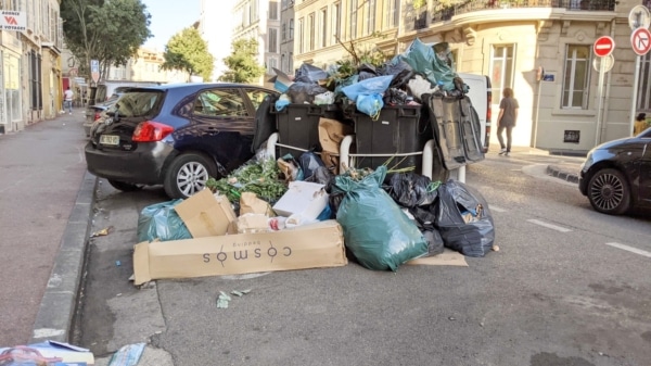 greve-poubelle-dechet-eboueur