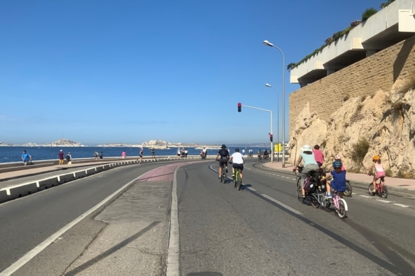 corniche-la-voie-est-libre-velo-pieton-1