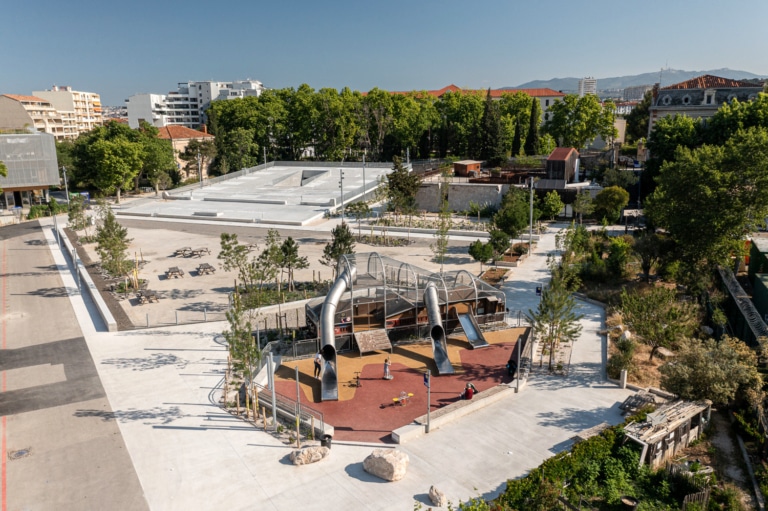 Champ de Mai