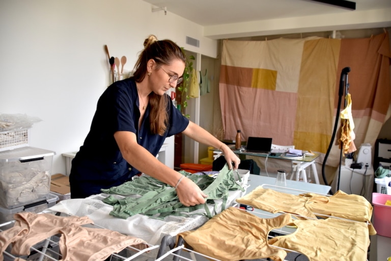 Bombo fait la peau aux épluchures pour colorer vos dessous